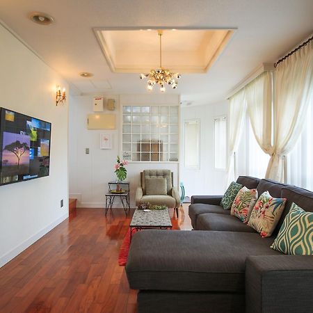 Mihama Beach House Villa Chatan Exterior photo