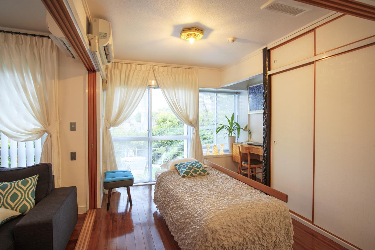 Mihama Beach House Villa Chatan Exterior photo