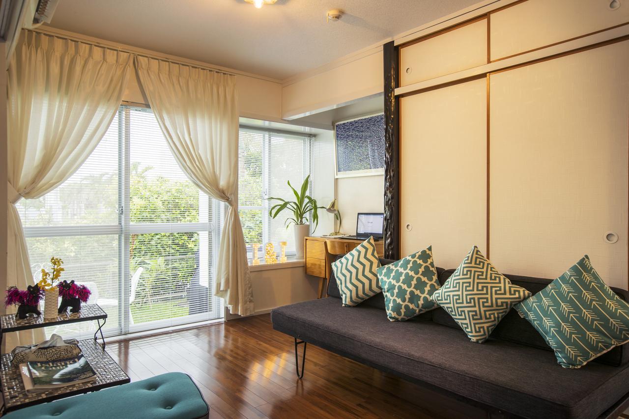 Mihama Beach House Villa Chatan Exterior photo